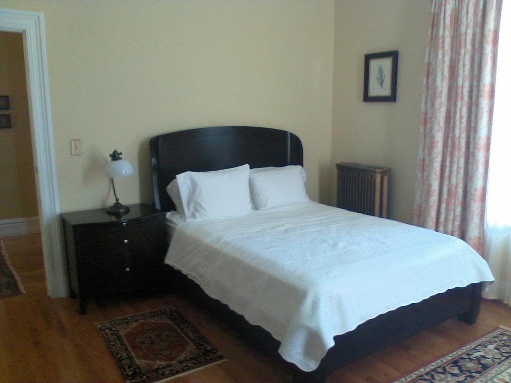 A Kingston Bed & Breakfast Esterno foto