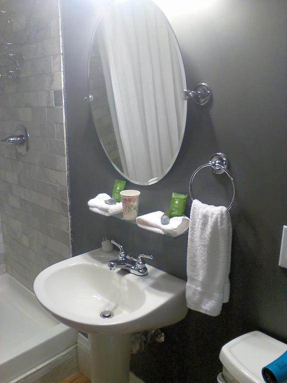 A Kingston Bed & Breakfast Esterno foto
