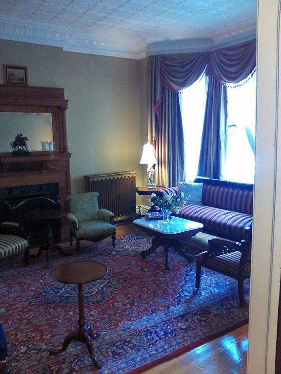 A Kingston Bed & Breakfast Esterno foto