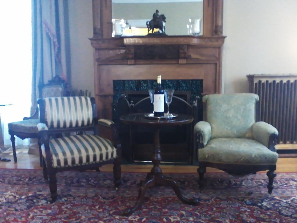 A Kingston Bed & Breakfast Esterno foto